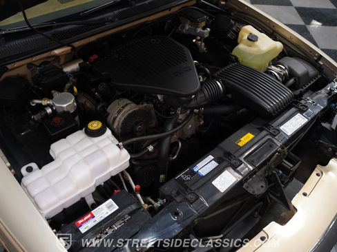 Used 1996 Buick Roadmaster Estate RWD image 35