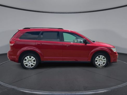 Used 2016 Dodge Journey SE w/ Flexible Seating Group FWD image 9