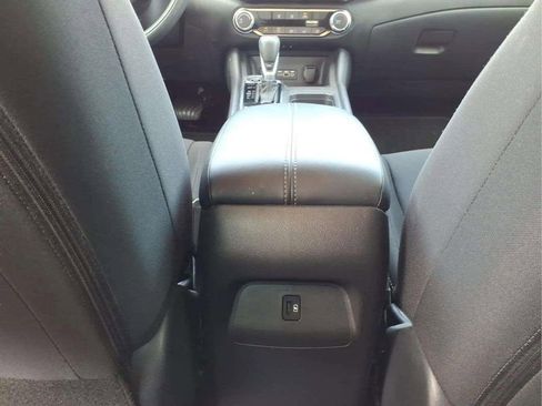 Used 2024 Nissan Sentra SV image 13