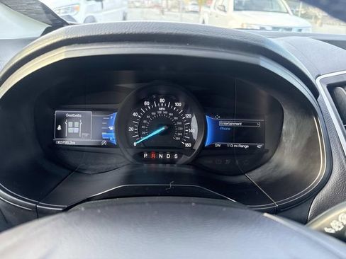 Certified 2023 Ford Edge SEL image 32