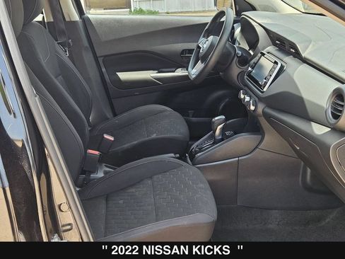 Used 2022 Nissan Kicks S FWD image 27