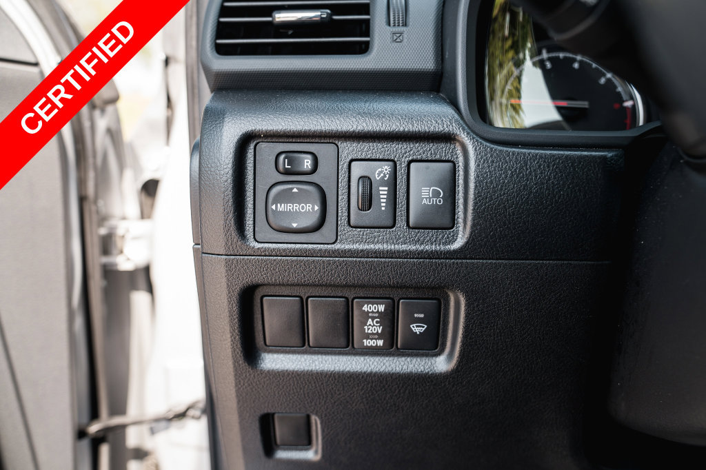 Used 2024 Toyota 4Runner TRD Off-Road Premium AWD/4WD image 13