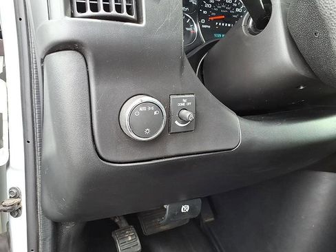 Used 2023 Chevrolet Express 2500 LS RWD image 13