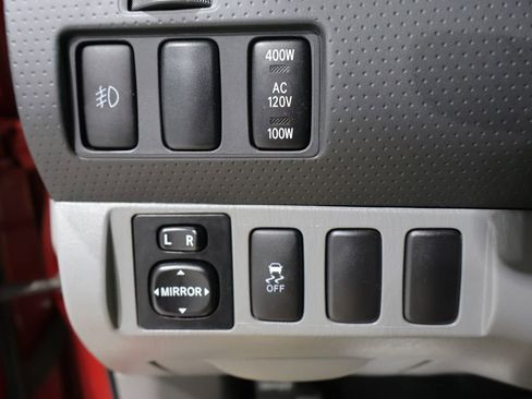 Used 2014 Toyota Tacoma PreRunner w/ TRD Sport Package RWD image 30