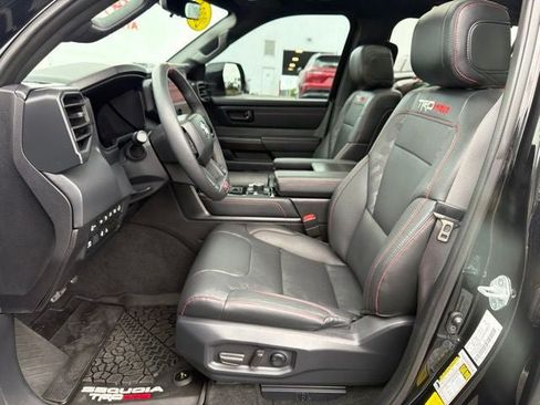 Used 2024 Toyota Sequoia TRD Pro AWD/4WD image 18