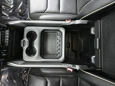 Used 2021 RAM 1500 Laramie image 37