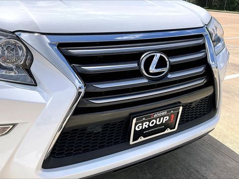 Used 2019 Lexus GX 460 Premium image 29