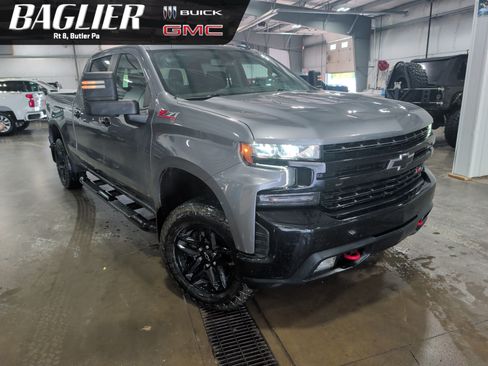 Used 2021 Chevrolet Silverado 1500 LT Trail Boss w/ Convenience Package II AWD/4WD image 1