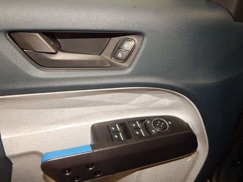 New 2025 Ford Maverick XLT w/ XLT Luxury Package image 16