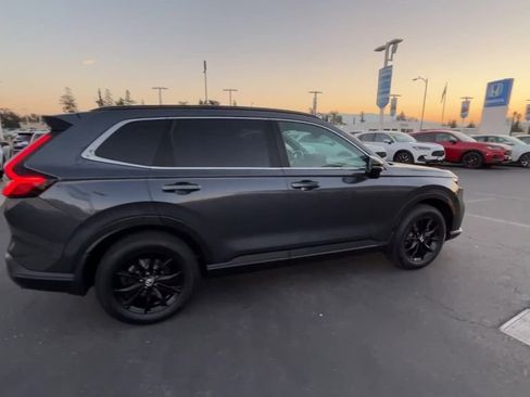 Certified 2024 Honda CR-V Sport image 9