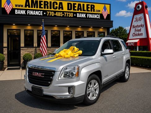 Used 2016 GMC Terrain SLE FWD image 1