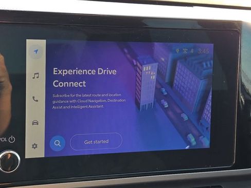 Used 2025 Toyota Camry LE w/ Convenience Package image 20