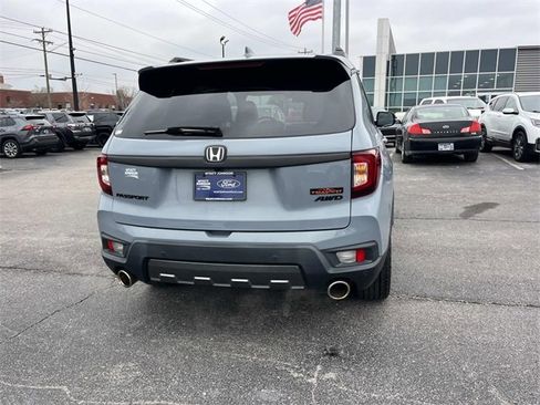 Used 2022 Honda Passport TrailSport image 4