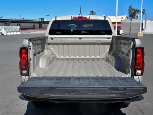 Used 2023 Chevrolet Colorado W/T RWD image 39