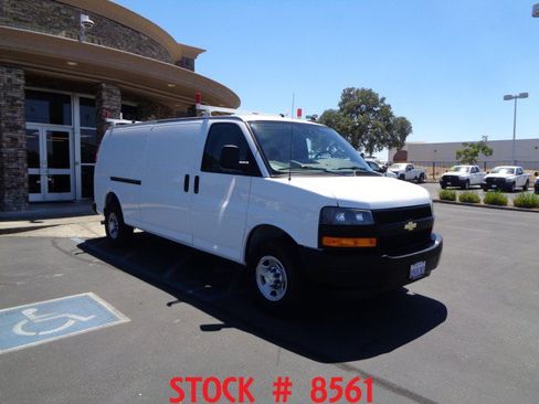 Used 2022 Chevrolet Express 2500 Extended w/ Driver Convenience Package RWD image 10