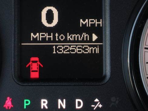 Used 2017 RAM 2500 SLT image 23