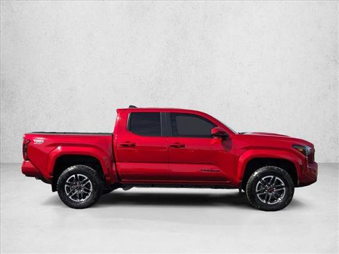 Certified 2024 Toyota Tacoma TRD Sport image 4