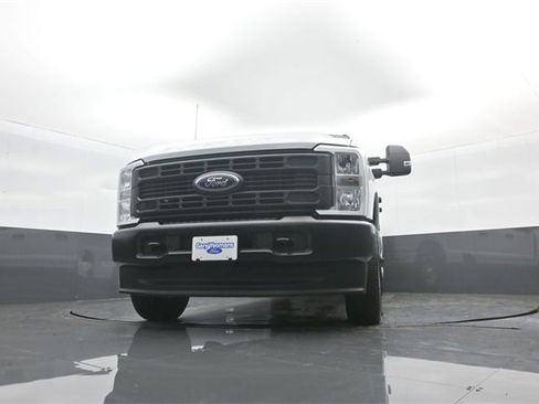 New 2026 Ford F350 XL image 27