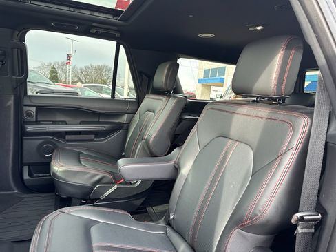 Used 2022 Ford Expedition Max Limited image 23