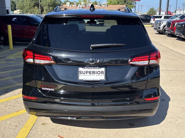 Used 2024 Chevrolet Equinox Premier w/ Redline Edition FWD image 4