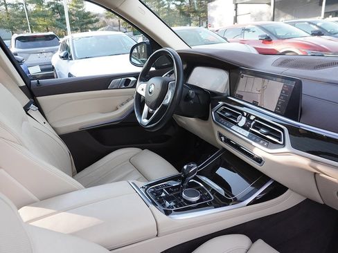 Used 2019 BMW X7 xDrive40i w/ Luxury Seating Package image 39