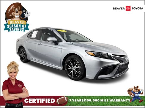 Used 2024 Toyota Camry SE FWD image 1
