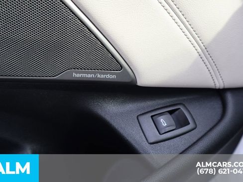 Used 2023 BMW 540i xDrive w/ Executive Package image 17