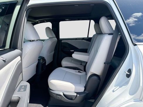 New 2026 Lexus TX 350 AWD image 23