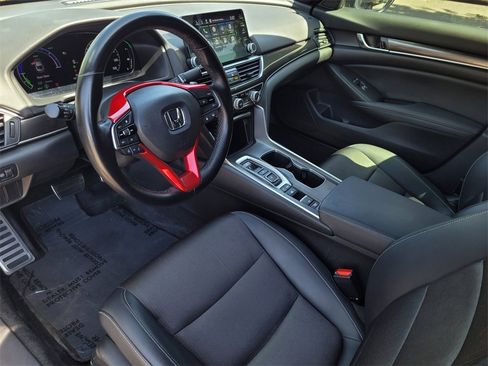 Used 2022 Honda Accord Sport image 11