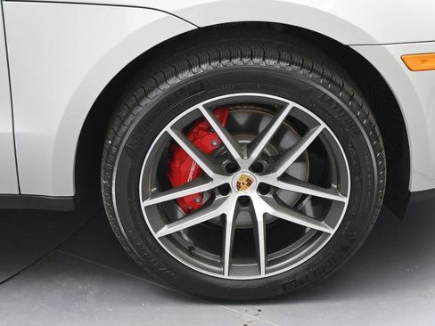 New 2026 Porsche Macan S AWD/4WD image 12