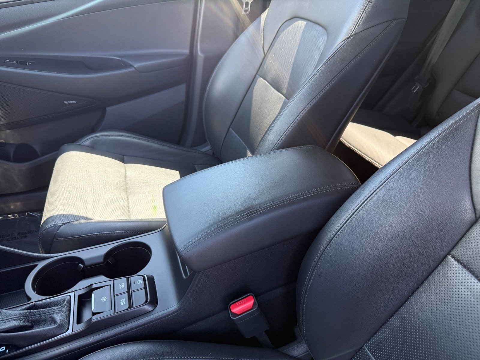 Used 2021 Hyundai Tucson Ultimate FWD image 14
