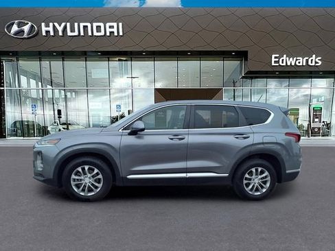 Used 2020 Hyundai Santa Fe SE AWD/4WD image 3