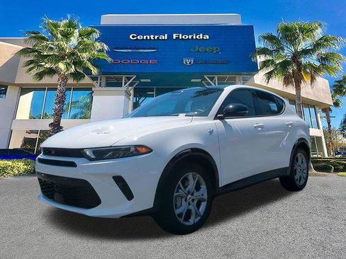 Certified 2025 Dodge Hornet R/T AWD/4WD image 9
