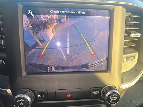 Used 2021 RAM 1500 Big Horn image 11