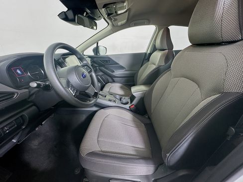 Used 2024 Subaru Crosstrek 2.0i Premium AWD/4WD image 13