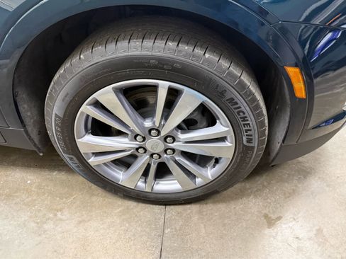 Used 2024 Cadillac XT5 Premium Luxury w/ LPO, Floor Liner Package AWD/4WD image 34
