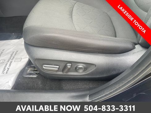 Used 2024 Toyota RAV4 XLE FWD image 20