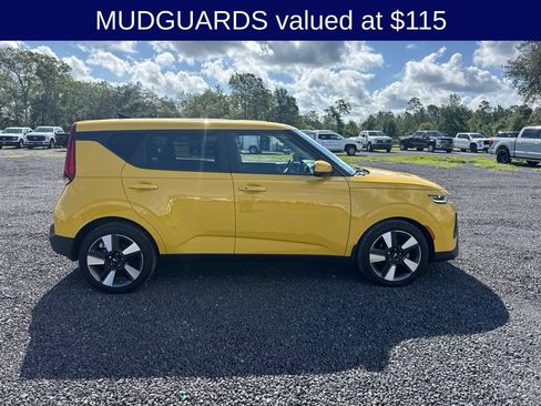 Used 2020 Kia Soul EX w/ Option Group 015 FWD image 7