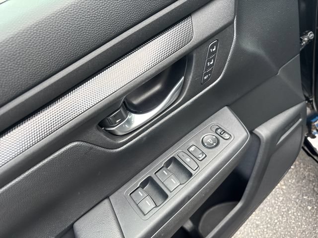 Used 2025 Honda CR-V Sport-L image 13
