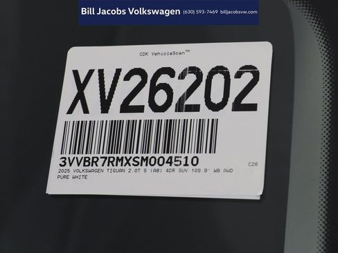 Used 2025 Volkswagen Tiguan S AWD/4WD image 25