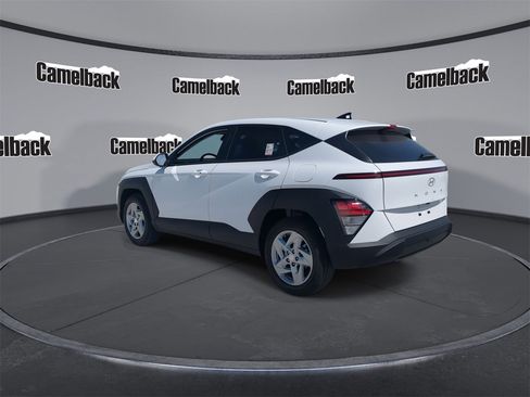 New 2026 Hyundai Kona SE image 5