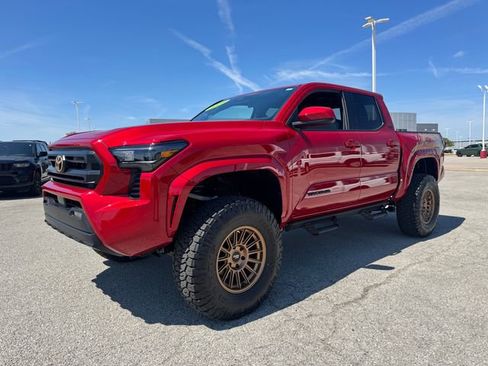 New 2026 Toyota Tacoma SR5 image 2
