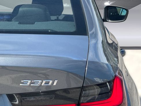 Used 2025 BMW 330i Sedan w/ Convenience Package image 13