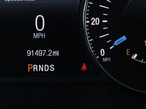 Used 2017 Ford Explorer Platinum image 3