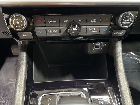 New 2026 Jeep Compass Limited AWD/4WD image 15