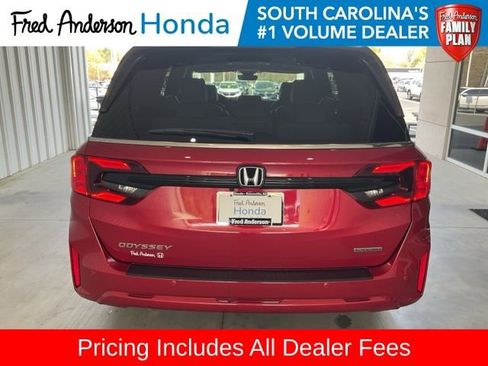 New 2026 Honda Odyssey Touring image 24