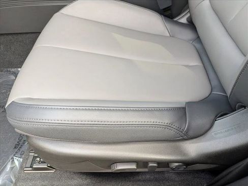 New 2026 Subaru Outback Premium image 4