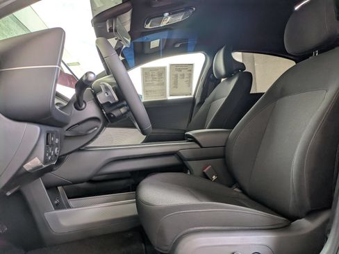Certified 2025 Hyundai Ioniq 6 SE RWD image 21