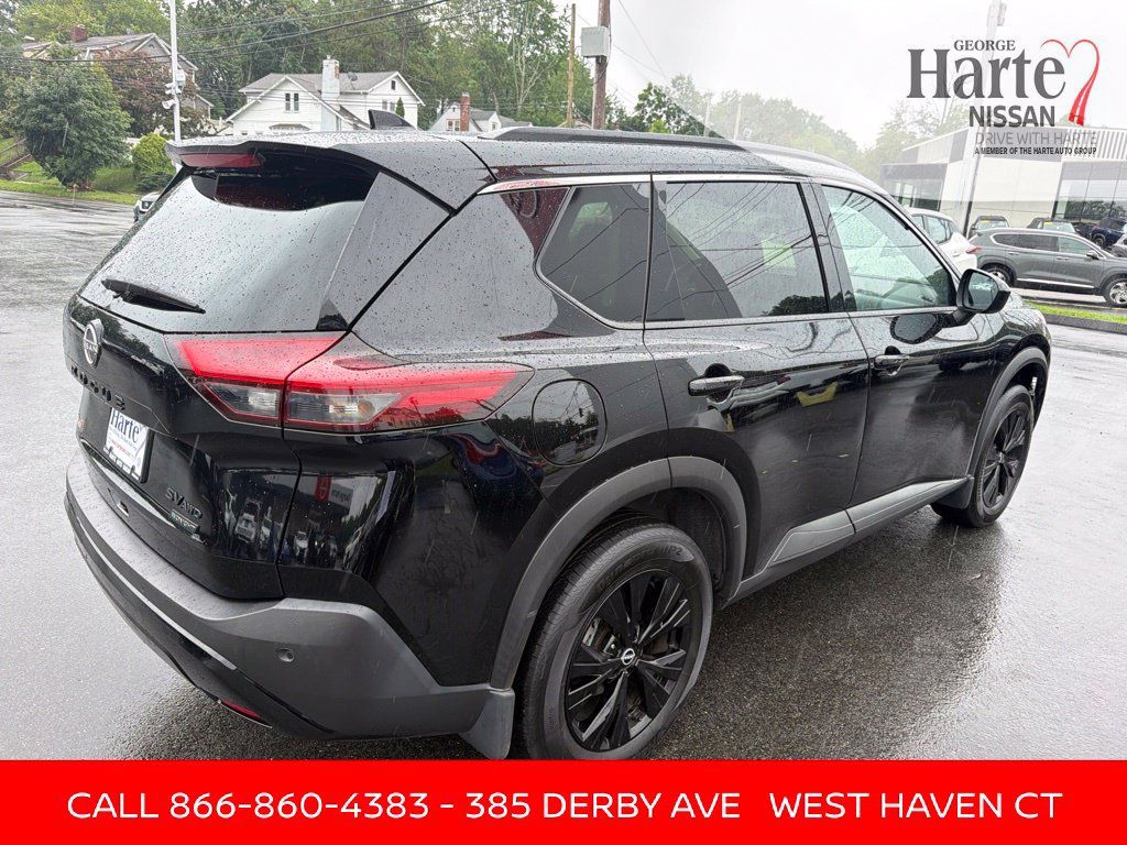 Certified 2023 Nissan Rogue SV w/ SV Premium B Package AWD/4WD image 7