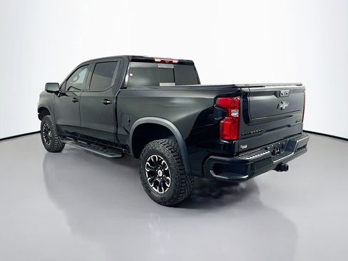 Used 2025 Chevrolet Silverado 1500 ZR2 w/ Technology Package AWD/4WD image 5